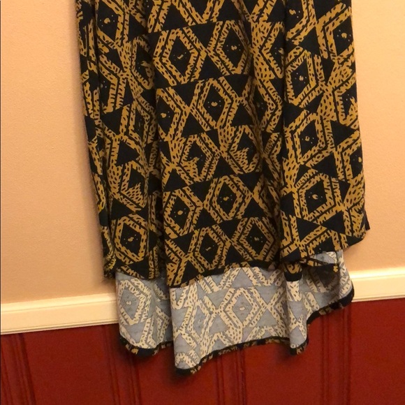 Lularoe XS Carly Dress Black & Gold geometric - Picture 3 of 5